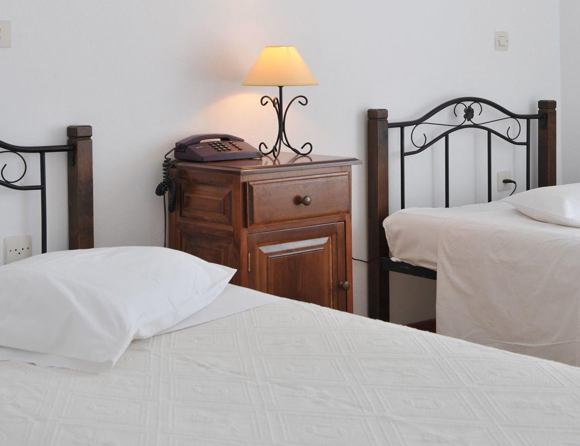 Eri Hotel Parikia  Bagian luar foto