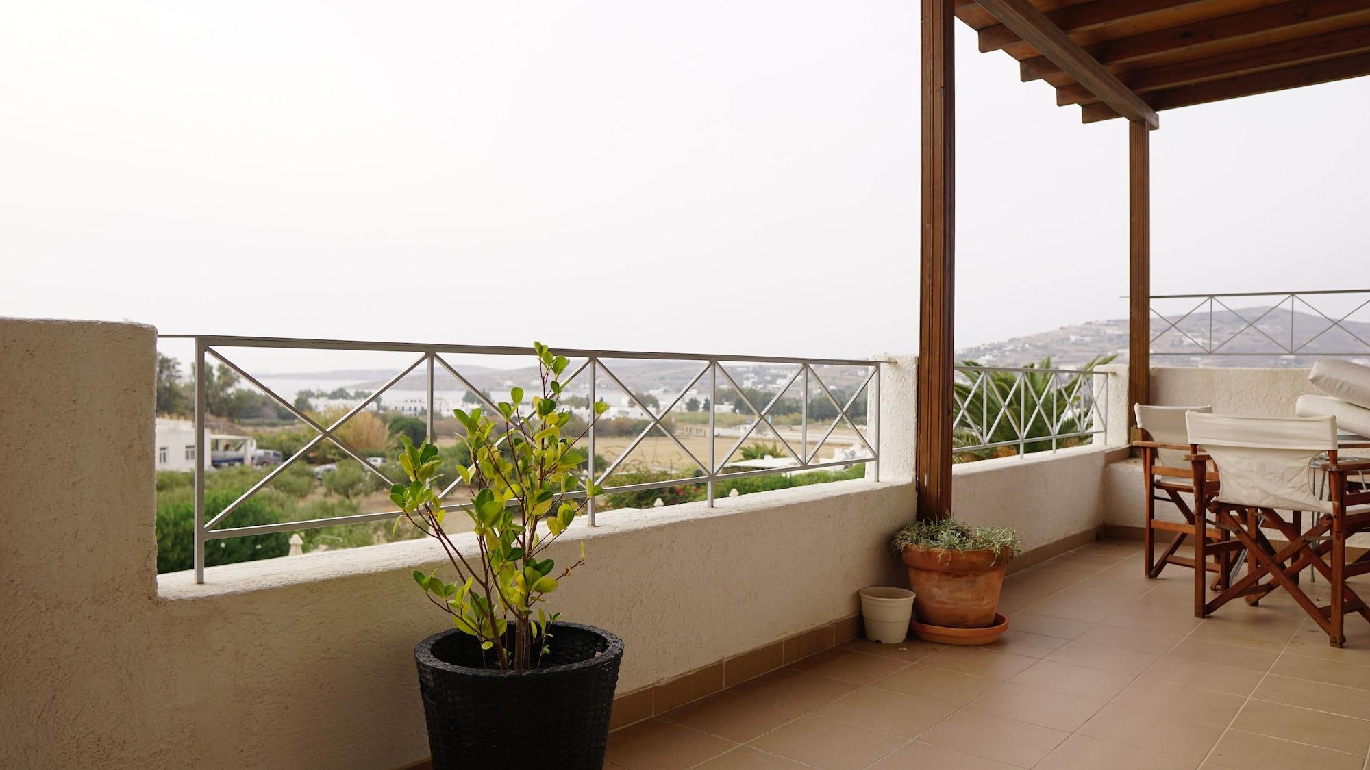 Eri Hotel Parikia  Bagian luar foto