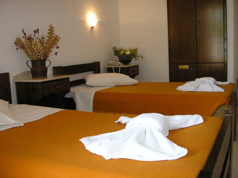 Eri Hotel Parikia  Bagian luar foto